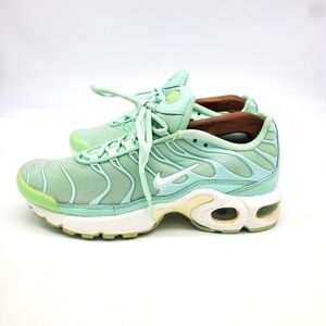 Nike Shoes Youth 6.5 Womens 8 Air Max Plus GS Igloo Sneakers